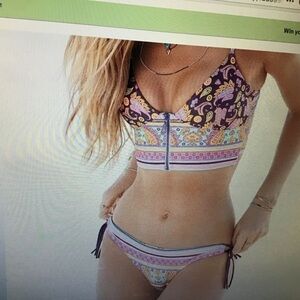Victoria’s Secret bikini size XS